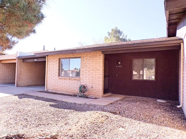 $1,200 | 4392 Plaza Oro Loma, Sierra Vista, AZ 85635