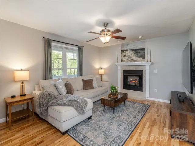 $499,000 | 25 Brierfield Drive, Candler, NC 28715