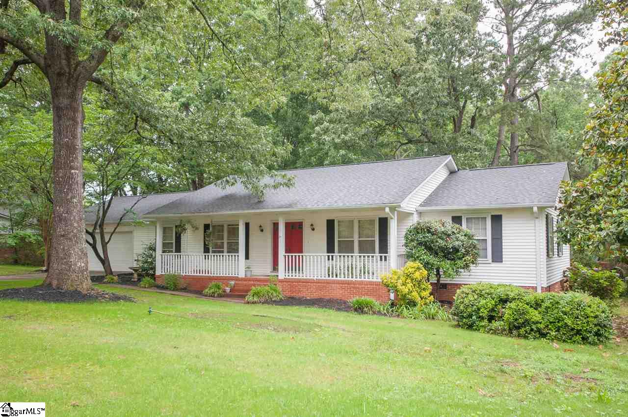 305 Hudson Farm Road Greer, SC 29650 - Photo 1 of 27 Gallery Image 1