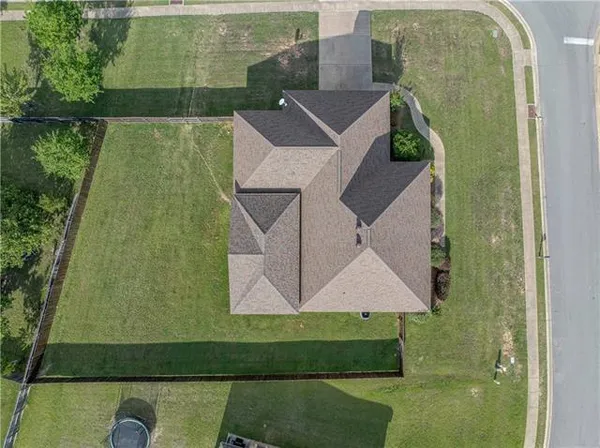 $369,900 | 100 Iberia Lane, Pineville, LA 71360