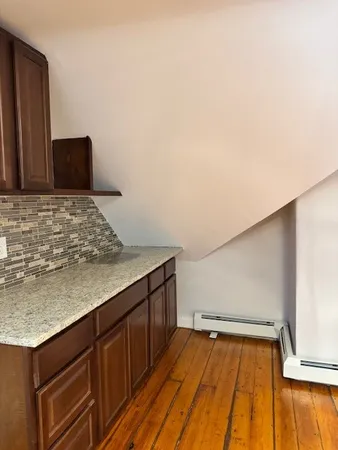 $2,400 | 374 Hope Street, Unit 3, Providence, RI 02906