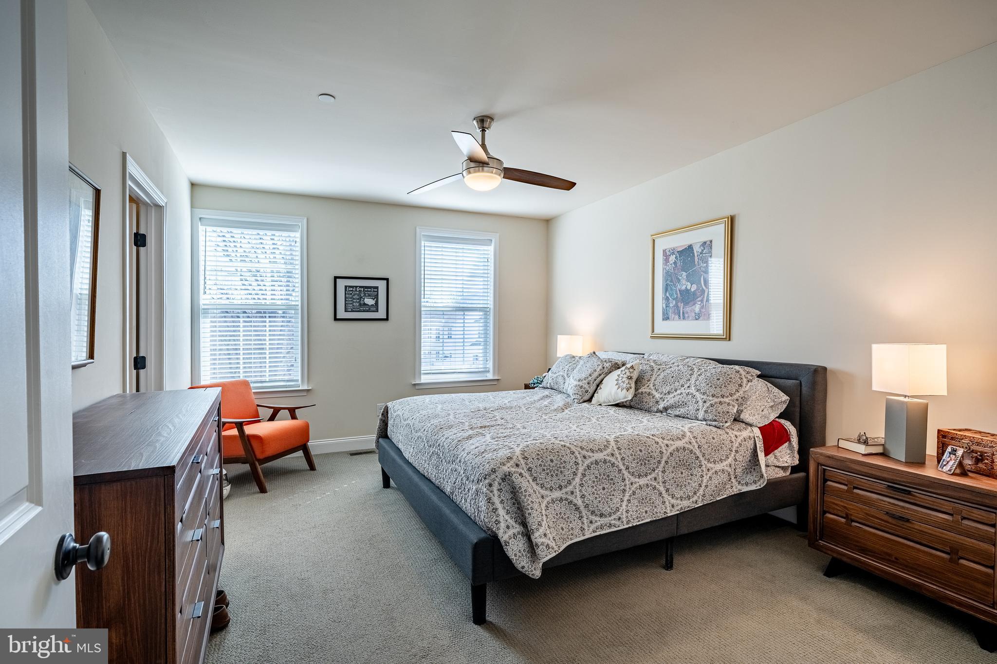 309 Murray Lane Springfield, PA 19064 - Photo 22 of 47 a bedroom with a bed and window