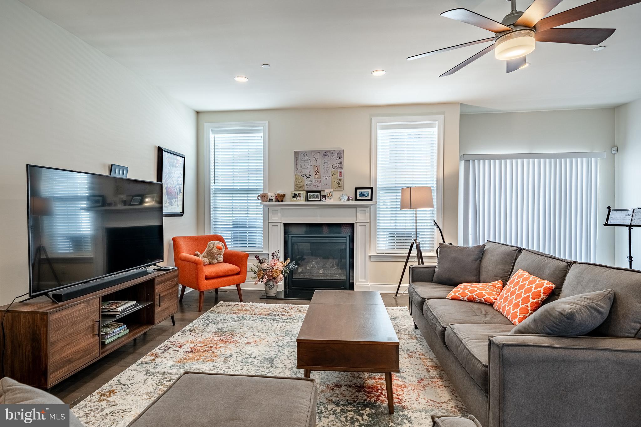 309 Murray Lane Springfield, PA 19064 - Photo 7 of 47 a living room with furniture and a flat screen tv