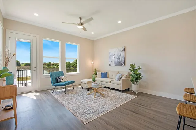 $1,950 | 1319 West Main Street, Unit 7, Gun Barrel City, TX 75156