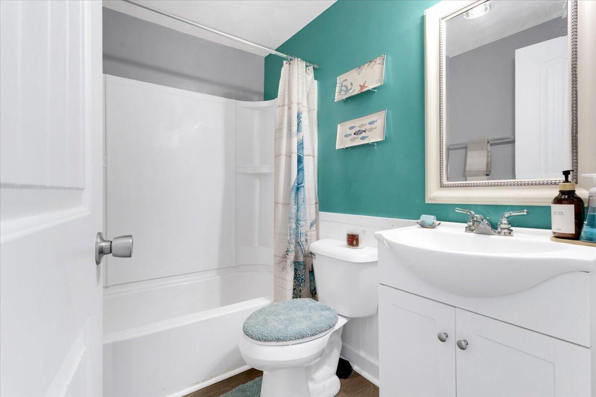 6347 Meacham Road Salem, VA 24153 - Photo 21 of 26 a bathroom with a sink toilet and shower