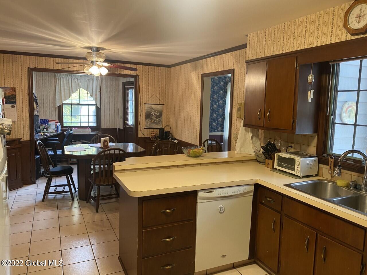 44 Miller Road Schodack, NY 12033 - Photo 4 of 43 44 miller rd 28