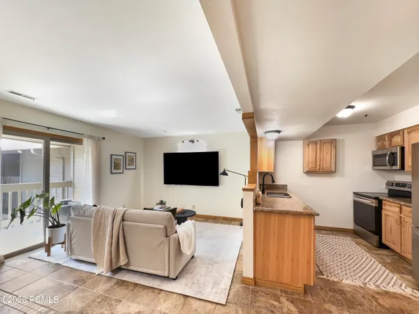 $455,000 | 1690 Upper Iron Horse Loop Road, Unit 7, Park City, UT 84060