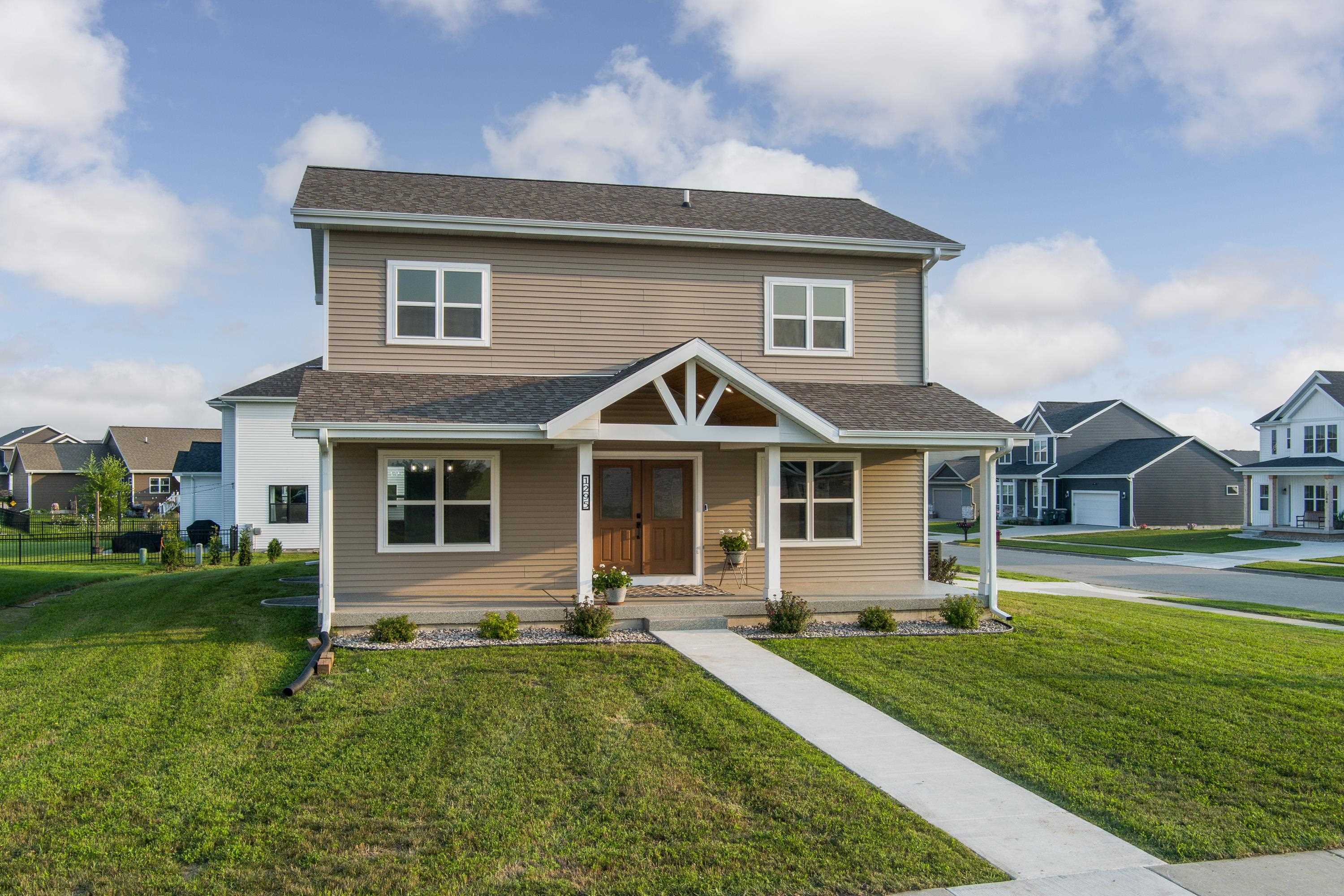 1295 Stonehaven Drive Sun Prairie, WI 53590 - Photo 11 of 65