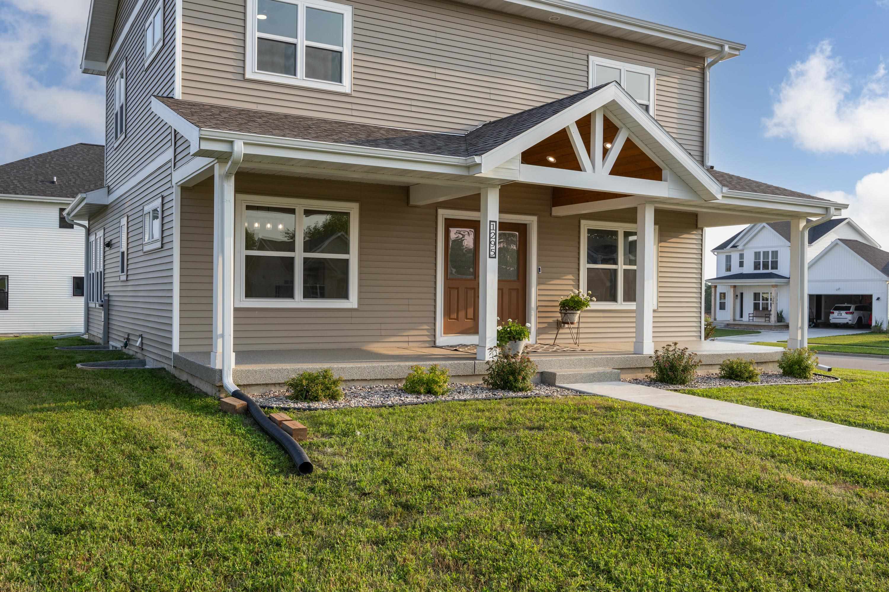 1295 Stonehaven Drive Sun Prairie, WI 53590 - Photo 14 of 65