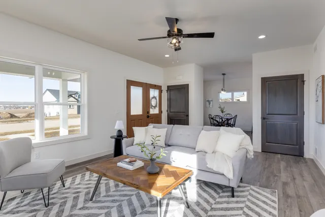 $520,000 | 1295 Stonehaven Drive, Sun Prairie, WI 53590