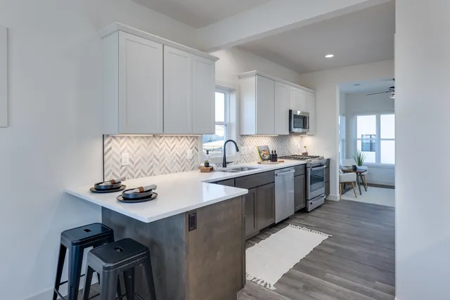 $520,000 | 1295 Stonehaven Drive, Sun Prairie, WI 53590