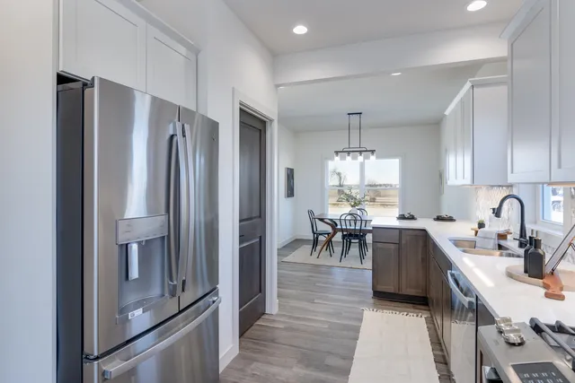 $520,000 | 1295 Stonehaven Drive, Sun Prairie, WI 53590