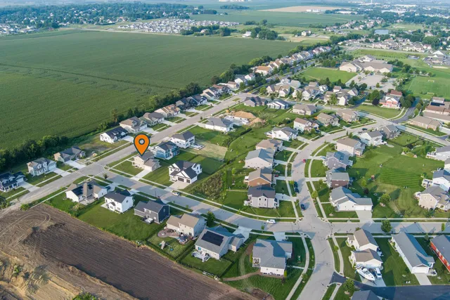 $520,000 | 1295 Stonehaven Drive, Sun Prairie, WI 53590