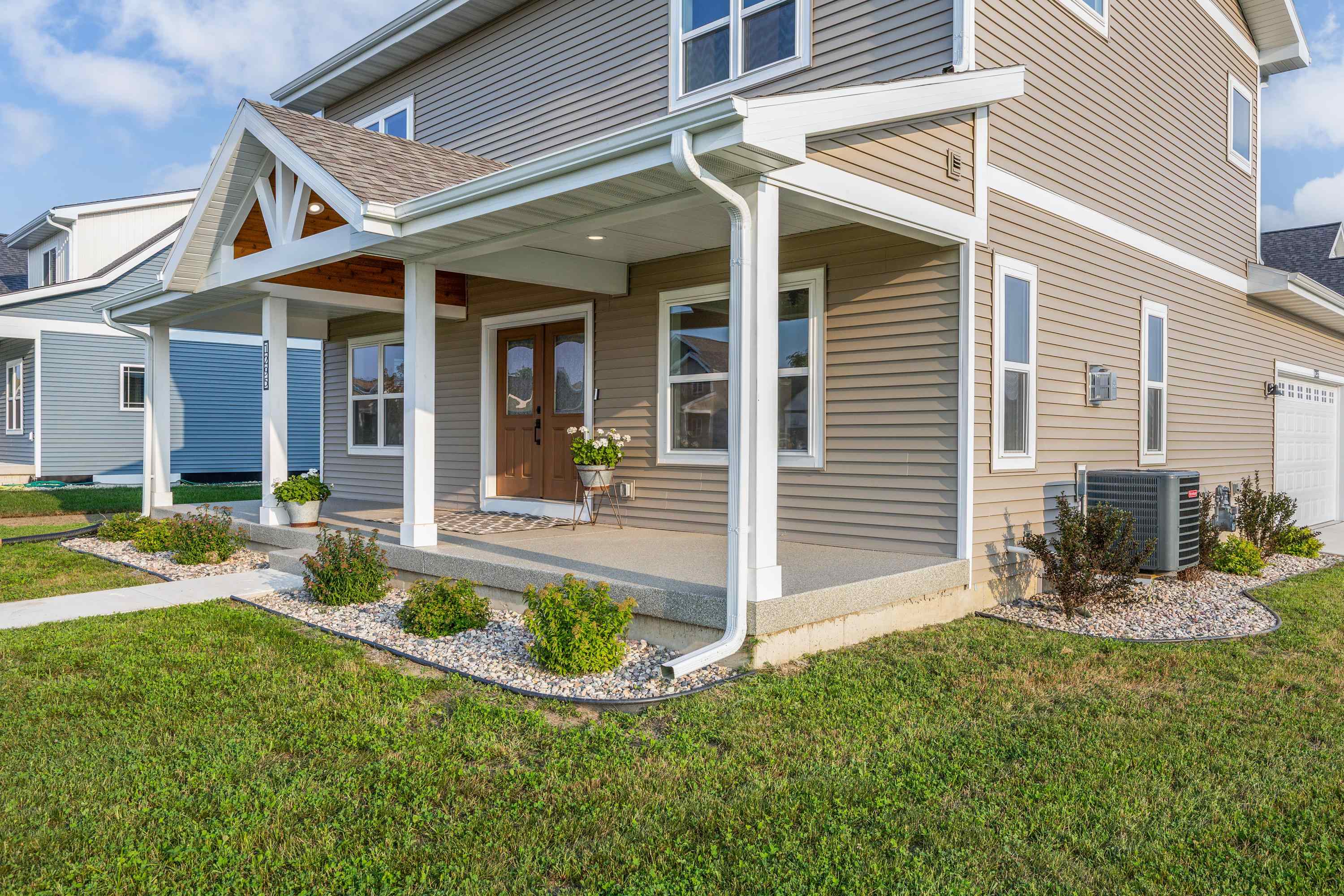 1295 Stonehaven Drive Sun Prairie, WI 53590 - Photo 6 of 65