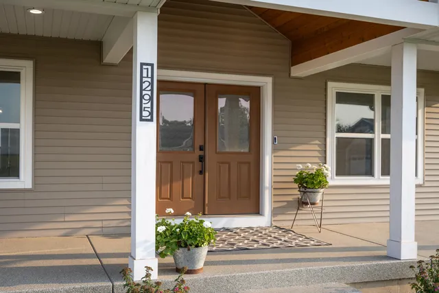 $520,000 | 1295 Stonehaven Drive, Sun Prairie, WI 53590