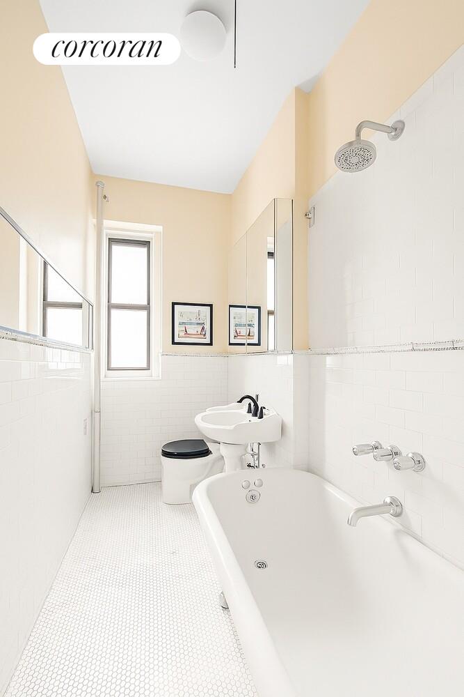 302 Convent Avenue, Unit 62 Manhattan, NY 10031 - Photo 6 of 9