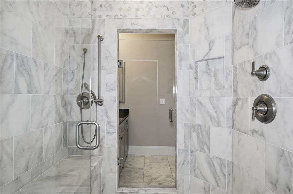2085 Bellrick Road Northwest Atlanta, GA 30318 - Photo 34 of 78