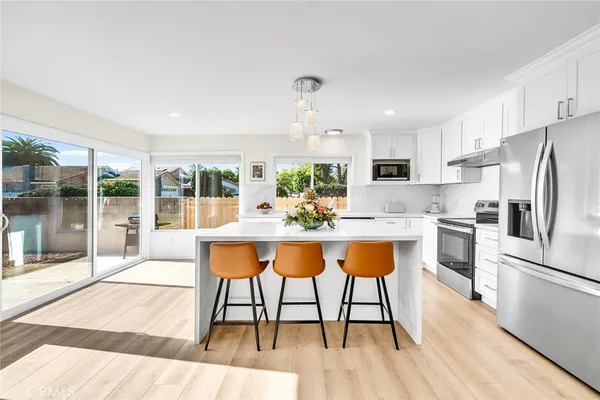 $1,398,000 | 3761 Provincetown Avenue, Irvine, CA 92606