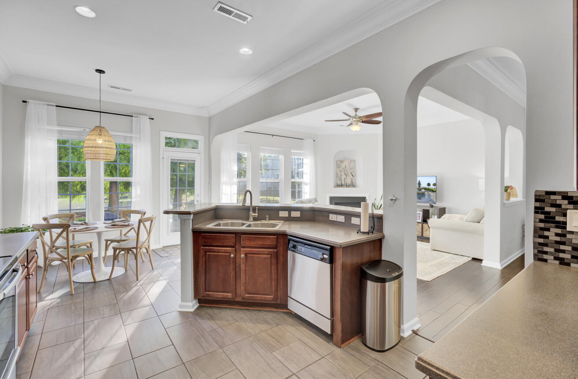 1607 Indaba Way Charleston, SC 29414 - Photo 15 of 43 23_23_mls