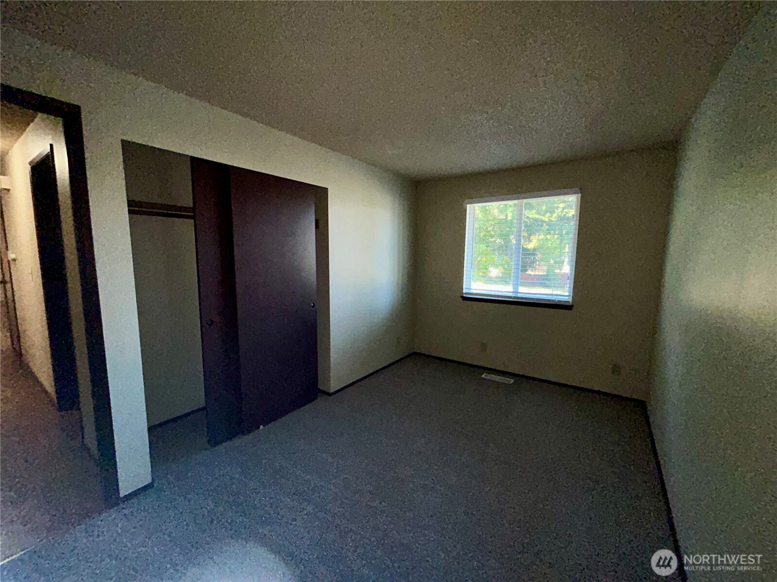 202 Vashon Avenue Southeast Renton, WA 98059 - Photo 15 of 31 Gallery Image 15
