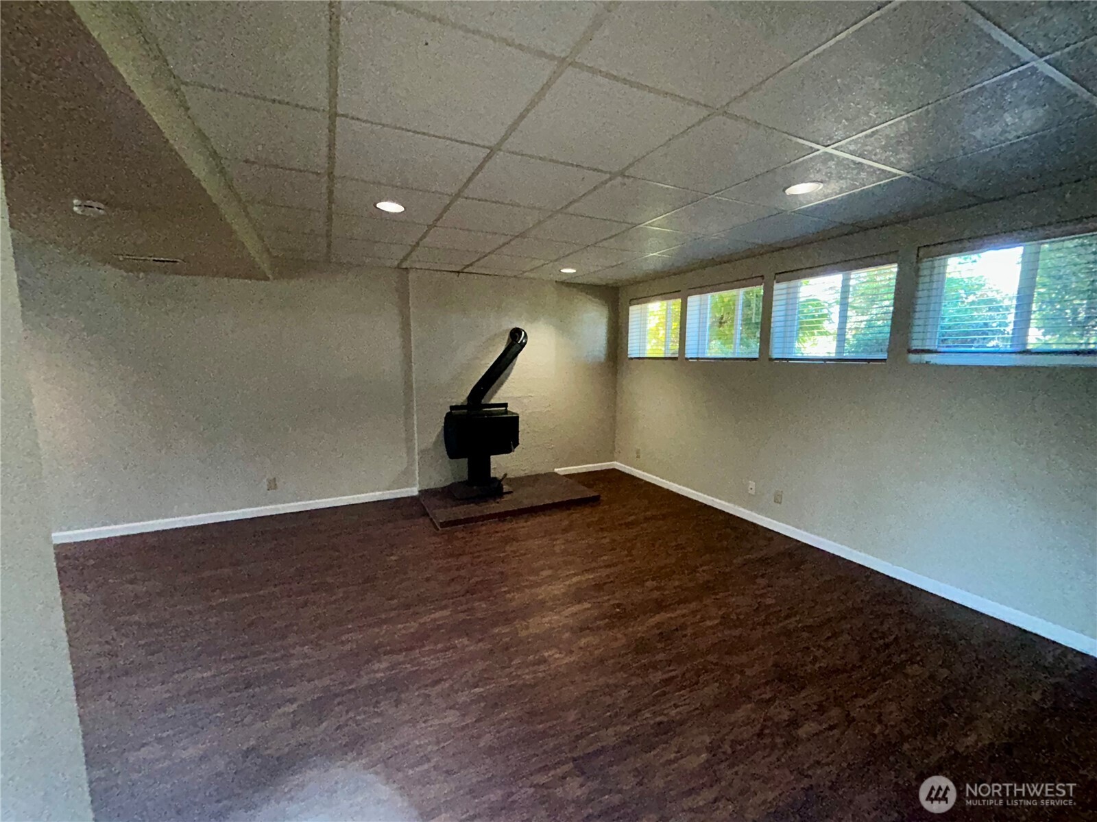 202 Vashon Avenue Southeast Renton, WA 98059 - Photo 22 of 31 Gallery Image 22