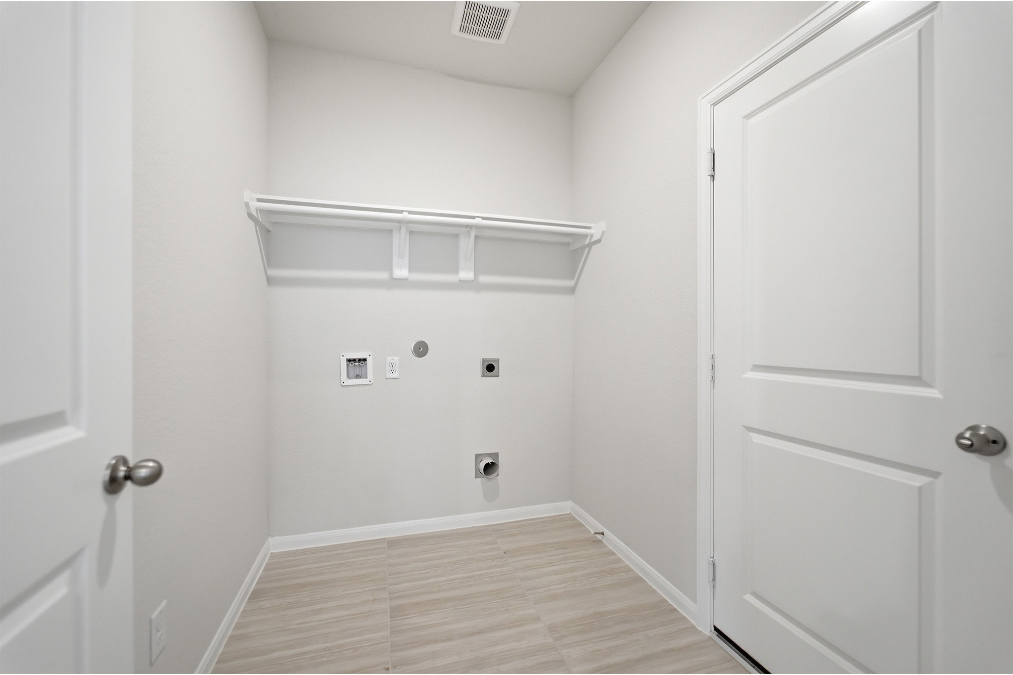 7906 Jasper Mdws Way Angleton, TX 77515 - Photo 23 of 37