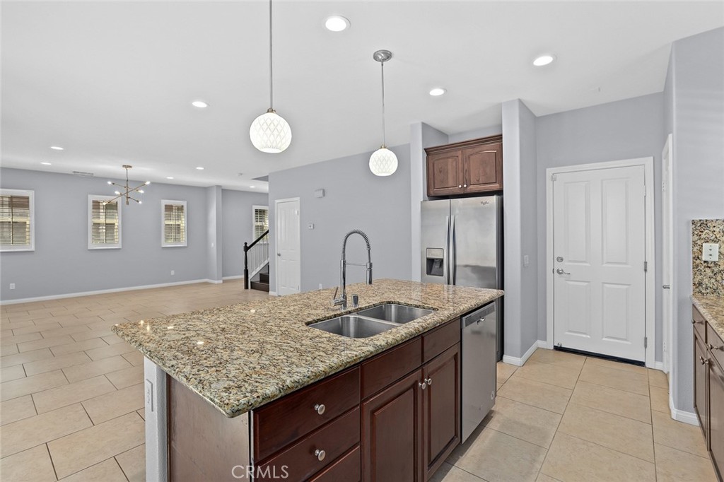 59 Keepsake Irvine, CA 92618 - Photo 12 of 34