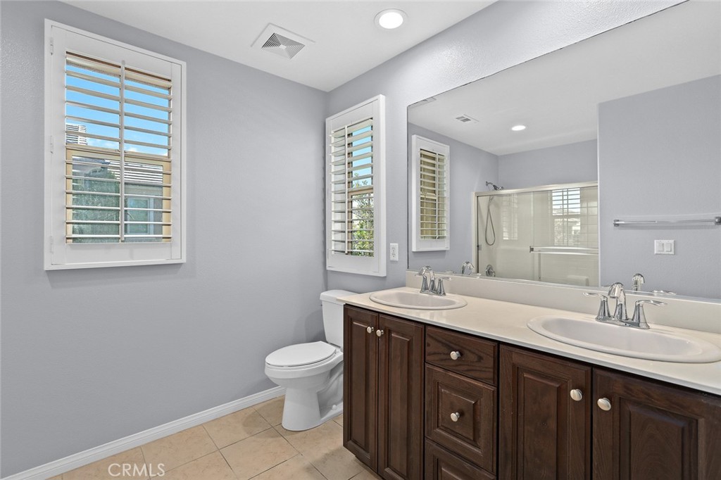 59 Keepsake Irvine, CA 92618 - Photo 22 of 34