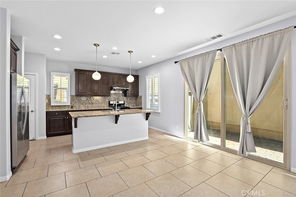 59 Keepsake Irvine, CA 92618 - Photo 5 of 34