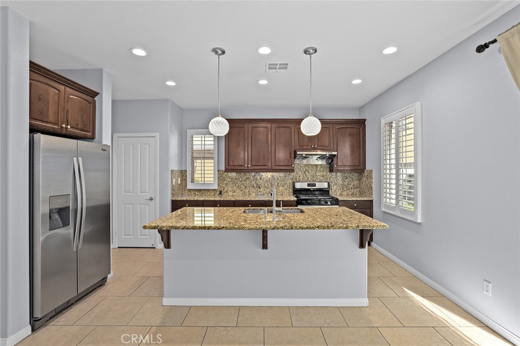 59 Keepsake Irvine, CA 92618 - Photo 9 of 34