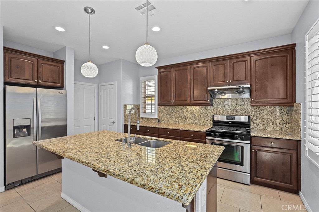 59 Keepsake Irvine, CA 92618 - Photo 10 of 34