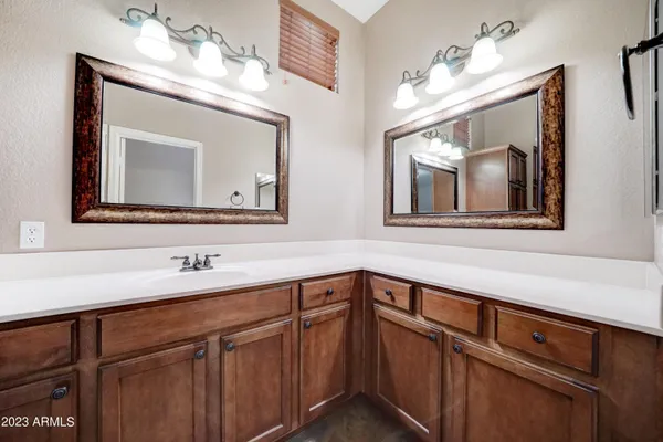 $2,200 | 2150 West Alameda Road, Unit 1058, Phoenix, AZ 85085