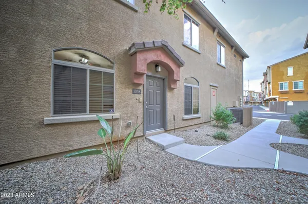 $2,200 | 2150 West Alameda Road, Unit 1058, Phoenix, AZ 85085