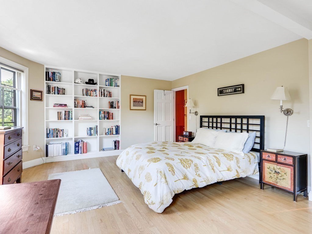 9 Concord Square, Unit 4 Boston, MA 02118 - Photo 10 of 26