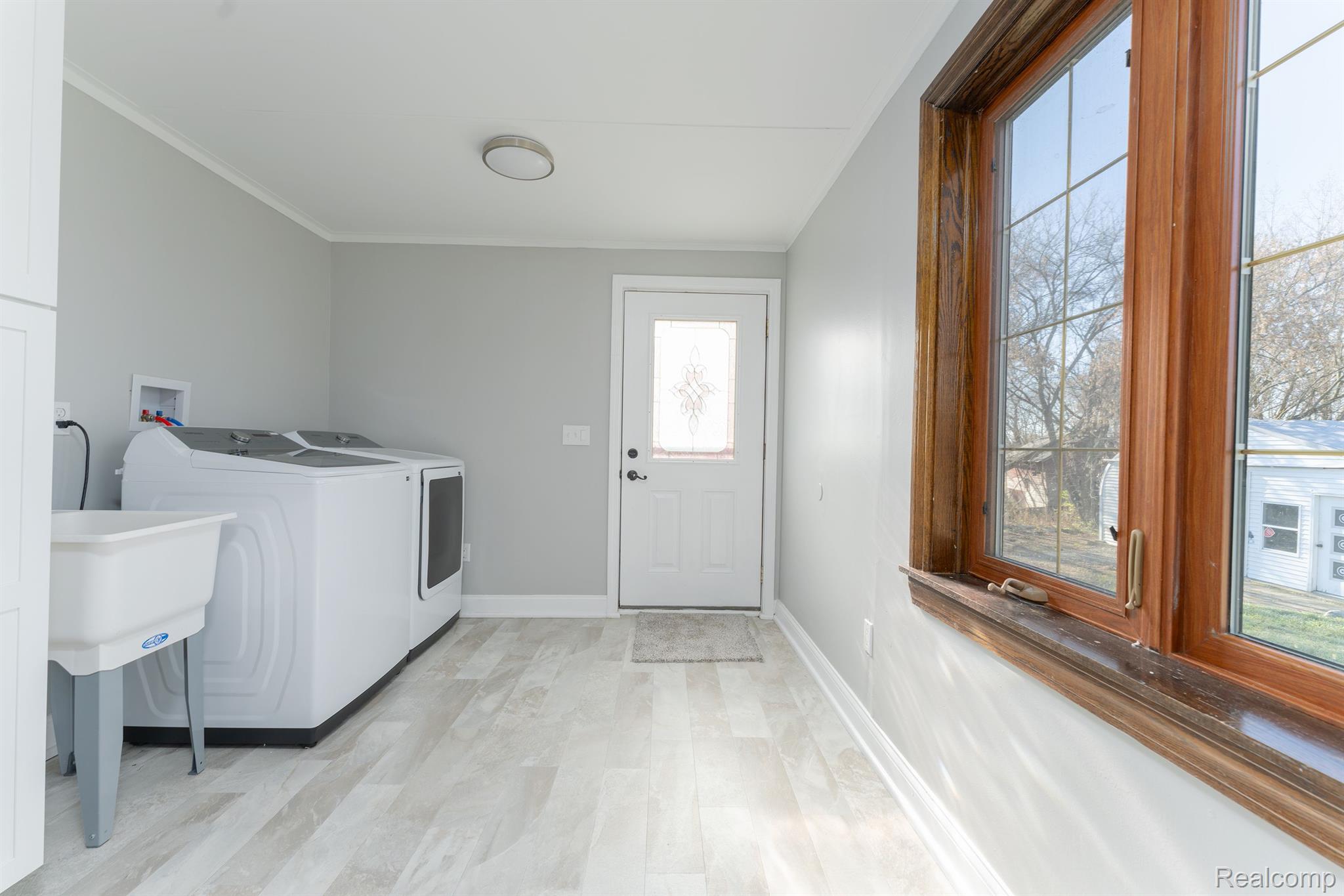 945 Latson Road Howell, MI 48843 - Photo 21 of 50 Gallery Image 21