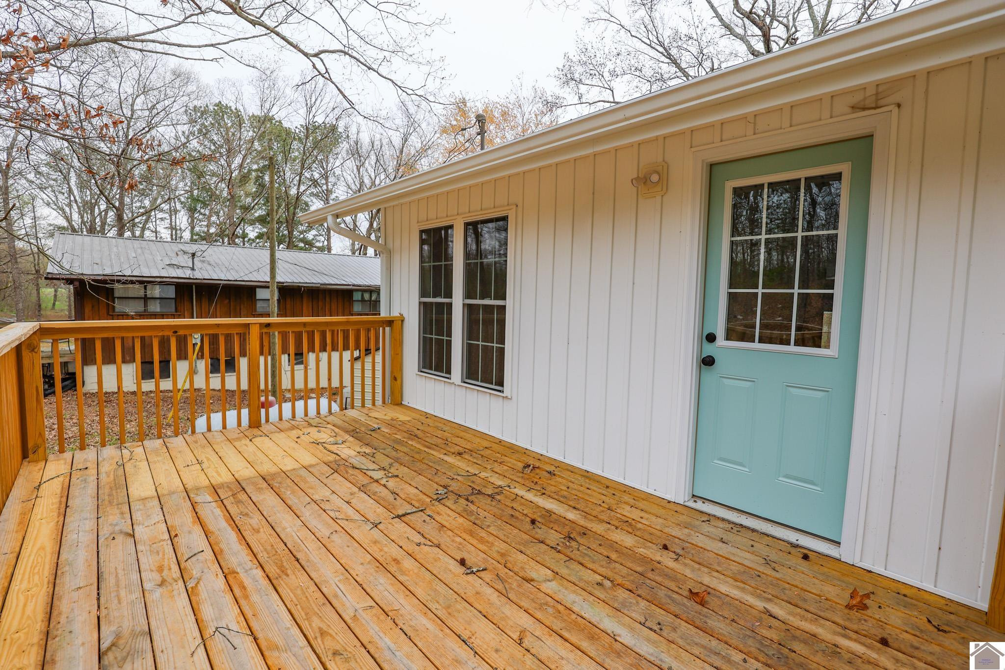146 Mermie Road Hardin, KY 42048 - Photo 40 of 41 Back Deck