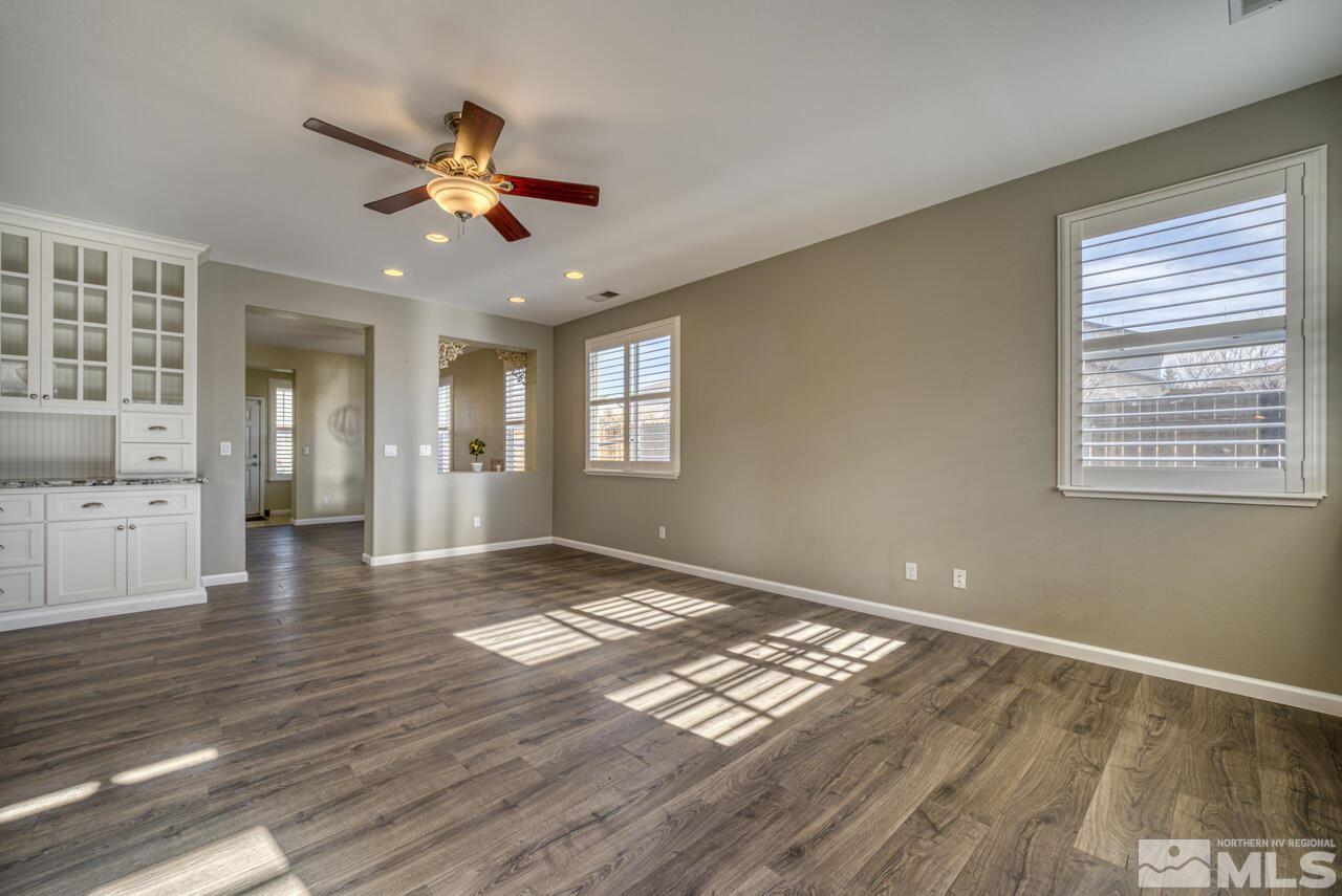 896 North University Park Loop Reno, NV 89512 - Photo 11 of 35 Photo 11