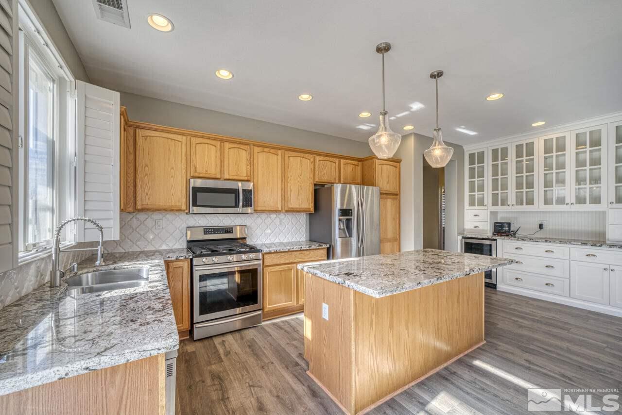 896 North University Park Loop Reno, NV 89512 - Photo 15 of 35 Photo 15