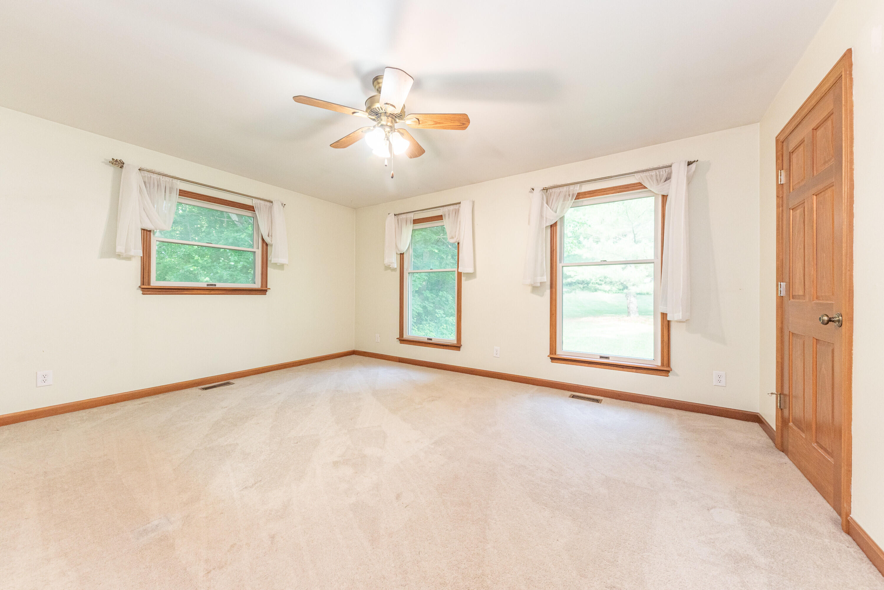 4625 Loveland Road Chelsea, MI 48118 - Photo 21 of 51 033_41