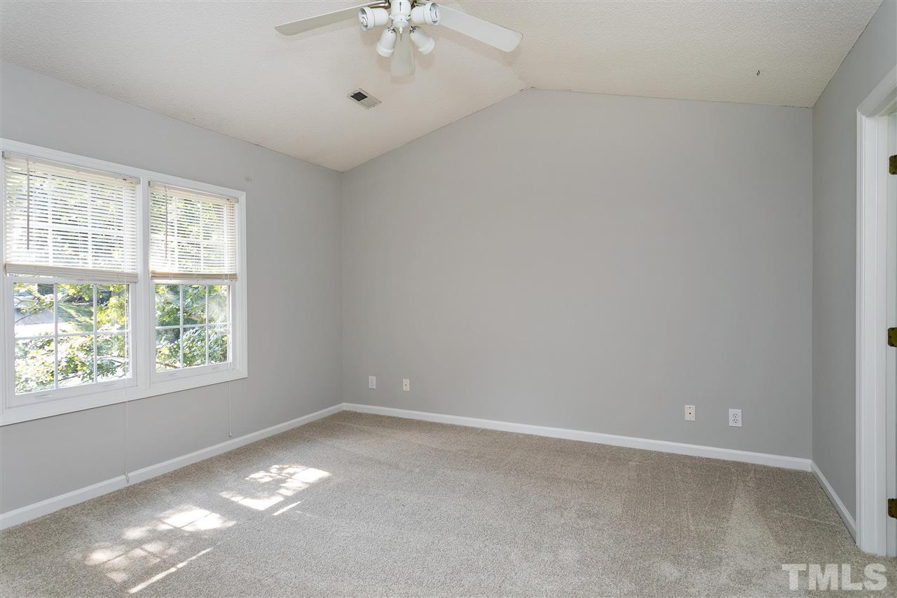 617 Thistlegate Trail Raleigh, NC 27610 - Photo 14 of 25 Gallery Image 14