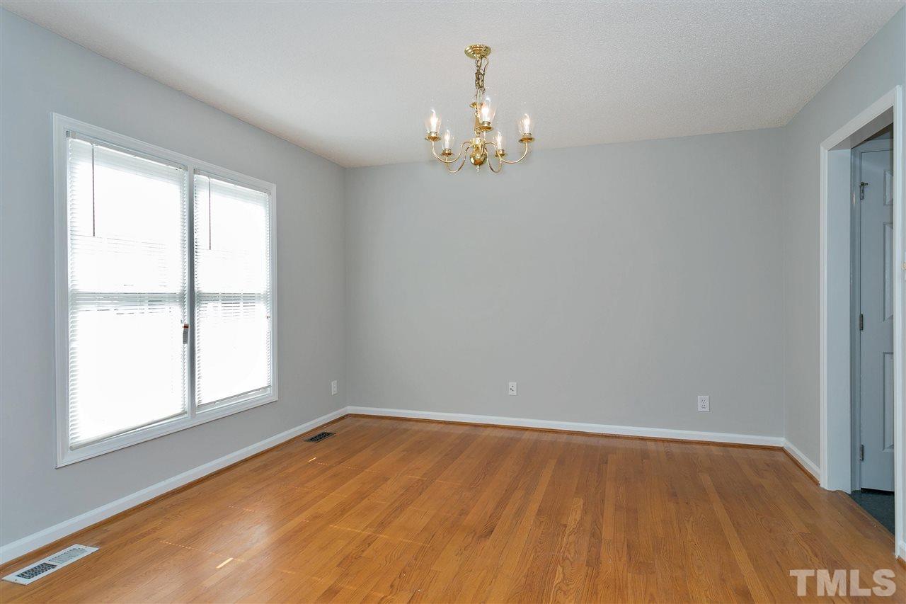 617 Thistlegate Trail Raleigh, NC 27610 - Photo 7 of 25 Gallery Image 7