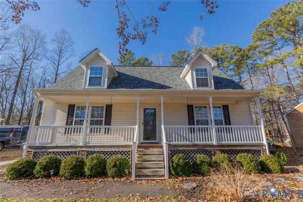 $385,000 | 351 Lake Caroline Drive, Ruther Glen, VA 22546