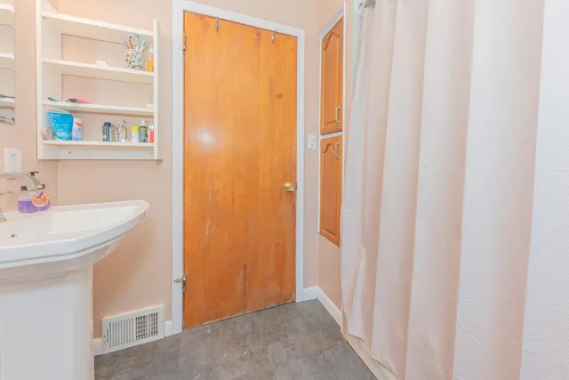 $265,000 | 316 Riverside Drive, Manchester, MI 48158