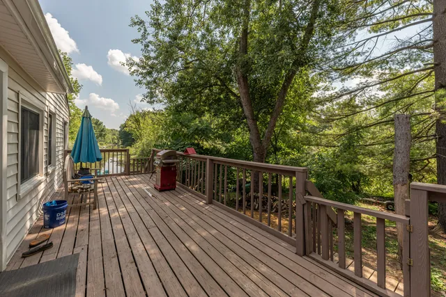 $265,000 | 316 Riverside Drive, Manchester, MI 48158