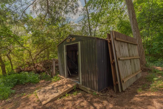 $265,000 | 316 Riverside Drive, Manchester, MI 48158