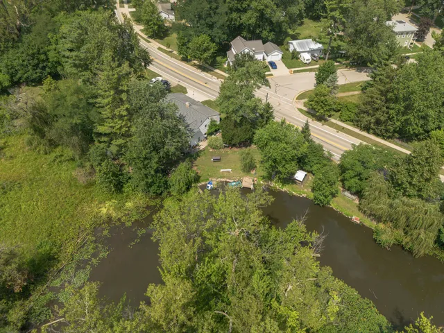 $265,000 | 316 Riverside Drive, Manchester, MI 48158