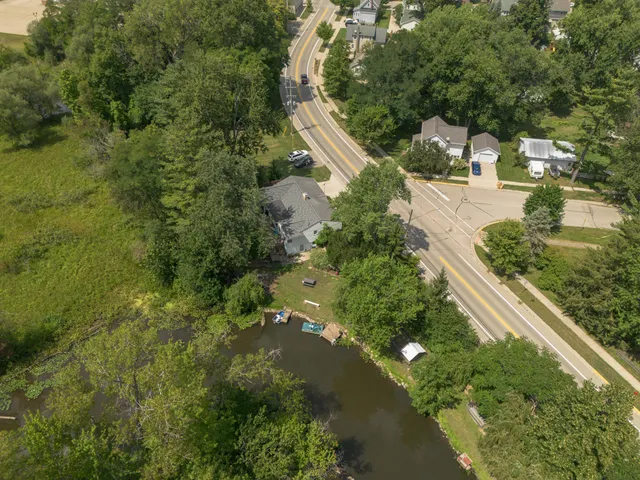 $265,000 | 316 Riverside Drive, Manchester, MI 48158