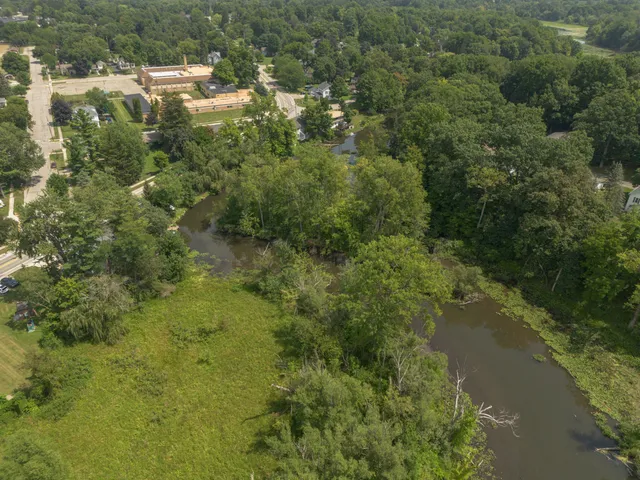 $265,000 | 316 Riverside Drive, Manchester, MI 48158