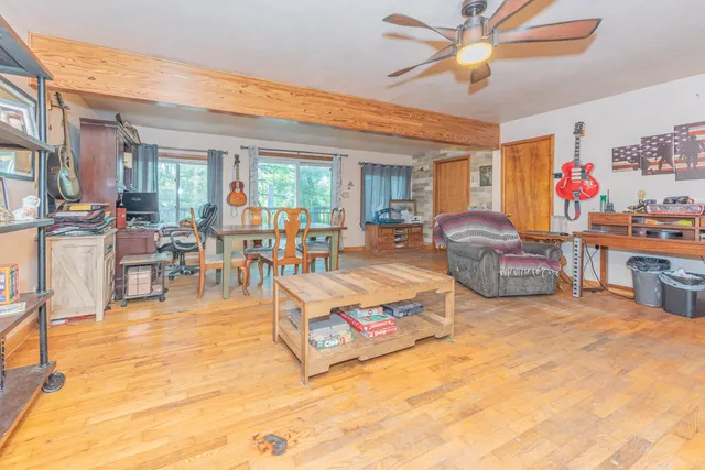 $265,000 | 316 Riverside Drive, Manchester, MI 48158