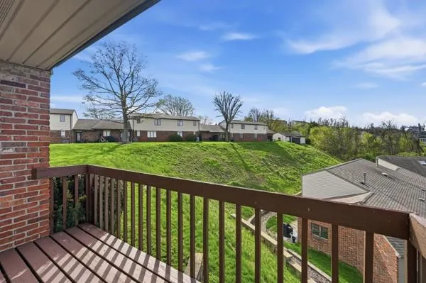 $279,900 | 107 Victoria Drive, Canonsburg, PA 15317